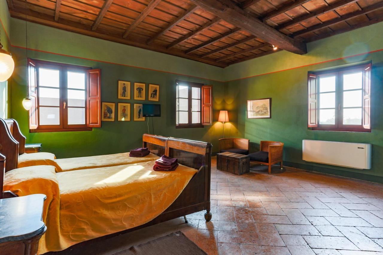 Agriturismo Le Corti Della Gualdana โวเกรา ภายนอก รูปภาพ