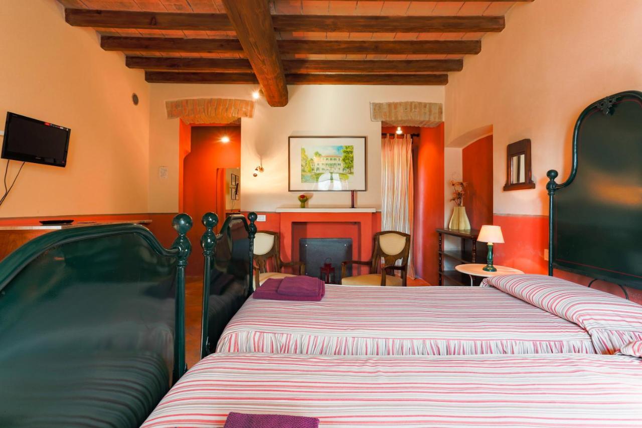 Agriturismo Le Corti Della Gualdana โวเกรา ภายนอก รูปภาพ